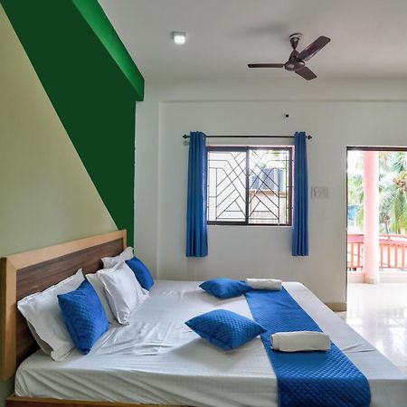 Little Beach Home Stay At 칼랑굿 외부 사진